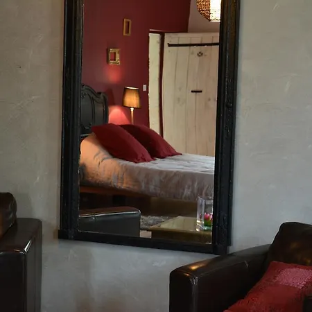 Le Moulin Des Sens Bed & Breakfast